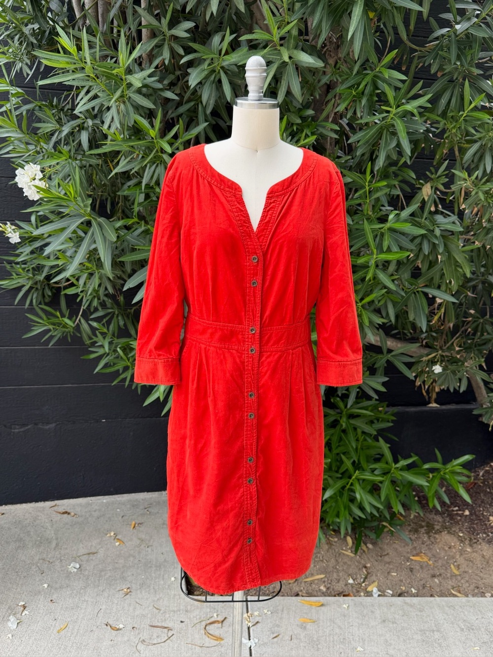 Maeve Anthropologie "Anaheim" corduroy shirtdress - Size 4